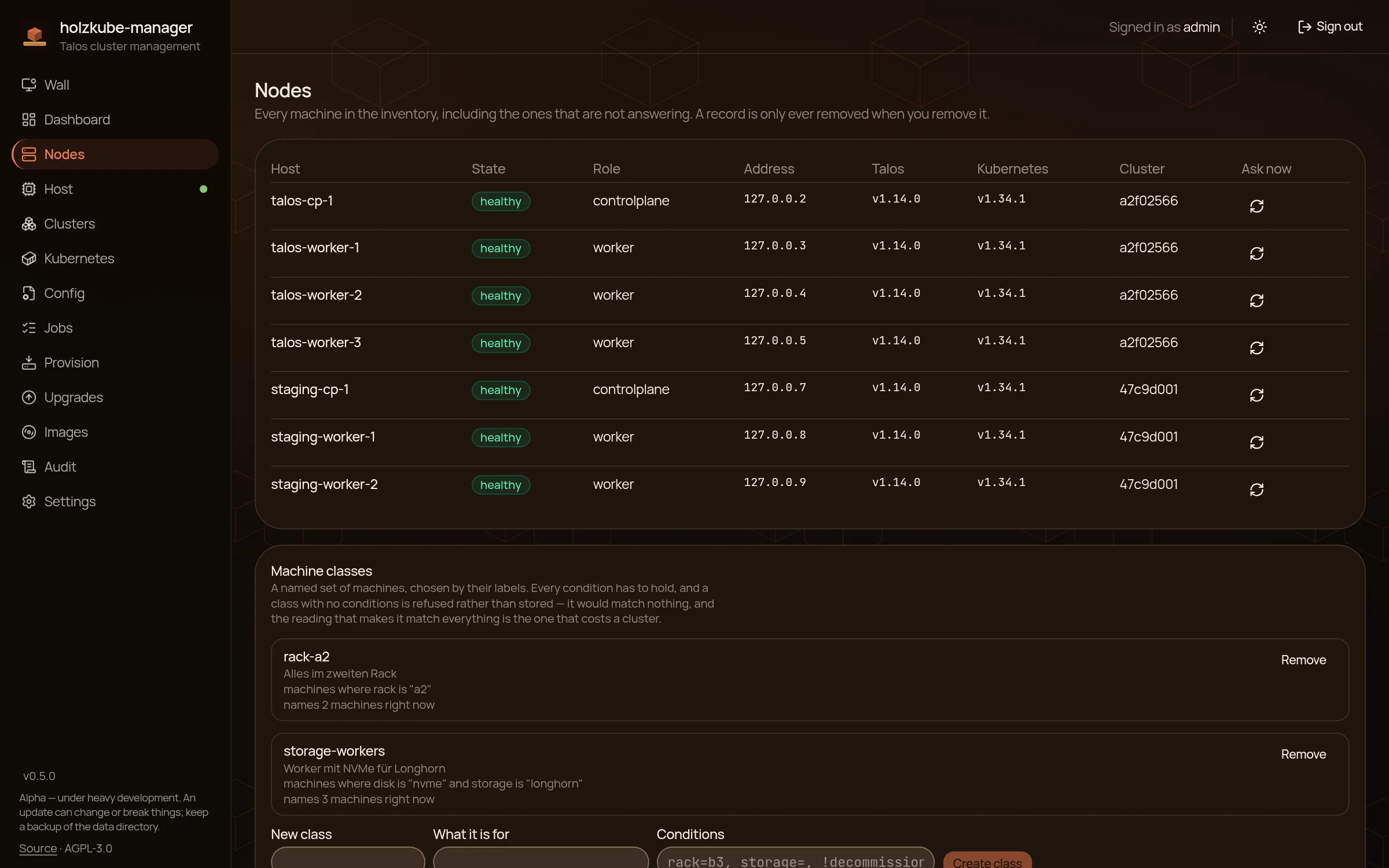 Karte mit sieben gesunden Talos-Nodes der Cluster produktion und staging und darunter zwei Maschinenklassen, die über Labels definiert sind